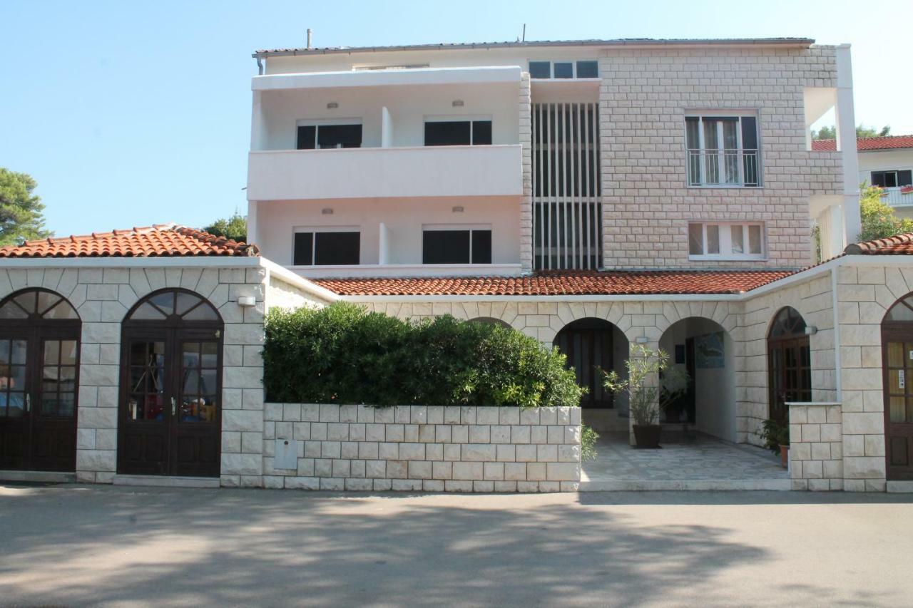 Covahouse Apartamento Jelsa  Exterior foto